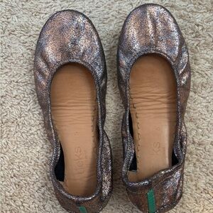 Tieks Lovestruck Women's Shoes size 5